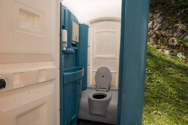 Best Construction site porta potty rental  in Troy, IL