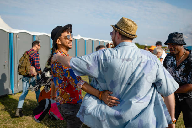 Best Luxury portable toilet rental  in Troy, IL